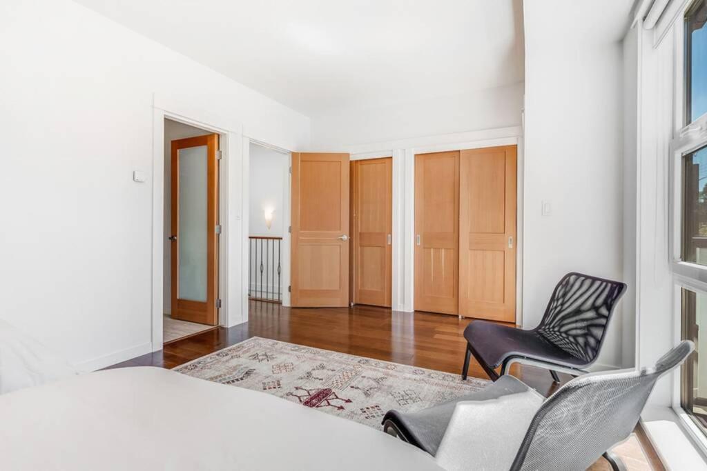 Cedar Hill Sunlit Stay - Bright Spacious & Modern 維多利亞 外观 照片